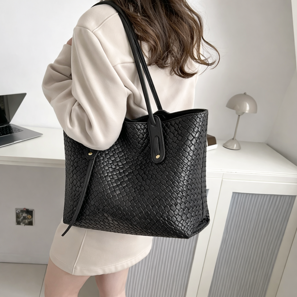 Phelyne Modern Carryall